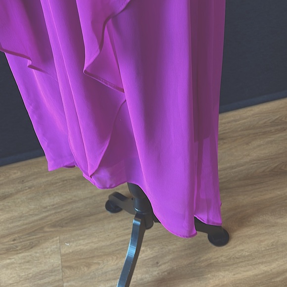 New with Tags Thalia & Soda Fushia Dress Size L - Picture 3 of 6